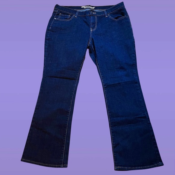 NWOT-Old Navy Women’s Dark Blue Flared Jeans-Size 14 Short - Picture 1 of 10